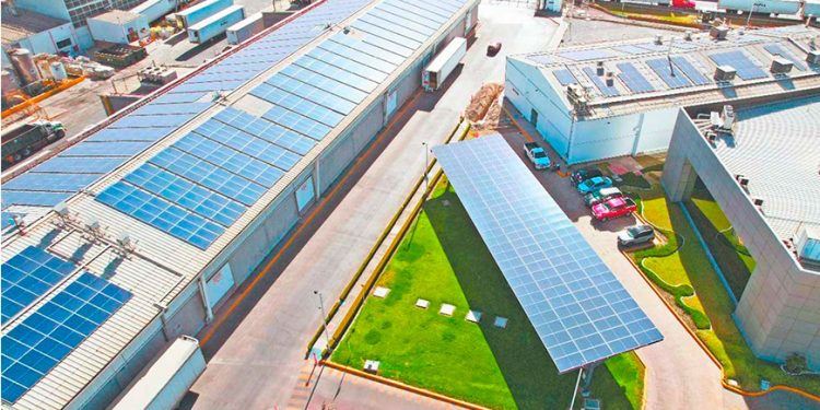 La energía solar, motor del futuro energético de México