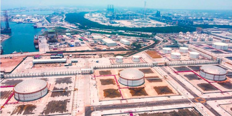 Dos Bocas da dinamismo a refinación de Pemex