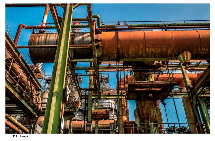 Canadá iniciará la construcción de un controvertido oleoducto para exportar petróleo a Asia