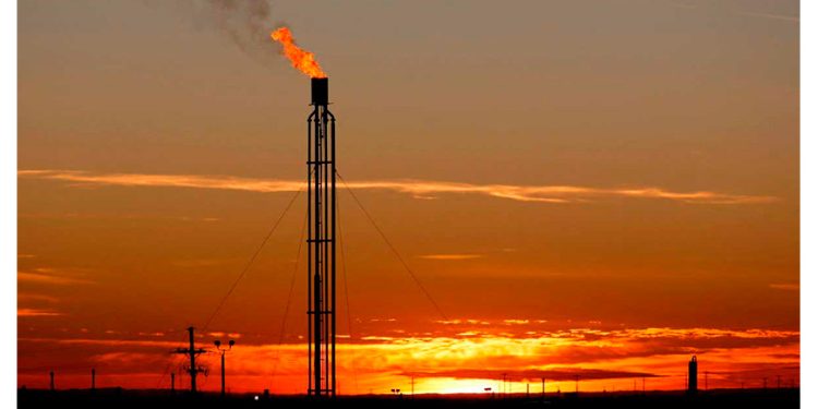 La producción de gas natural asociado de EEUU aumentó un 6% en 2024