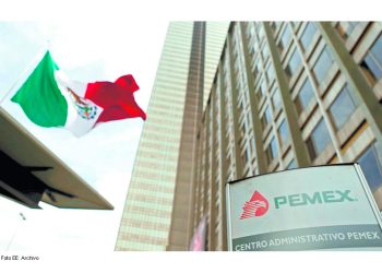 Apoyos a Pemex salvan ingresos petroleros; crecieron 15.4% anual