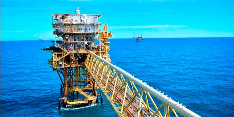 Banobras informa que pagará 180,000 mdp de la deuda con proveedores de Pemex al cierre de 2025