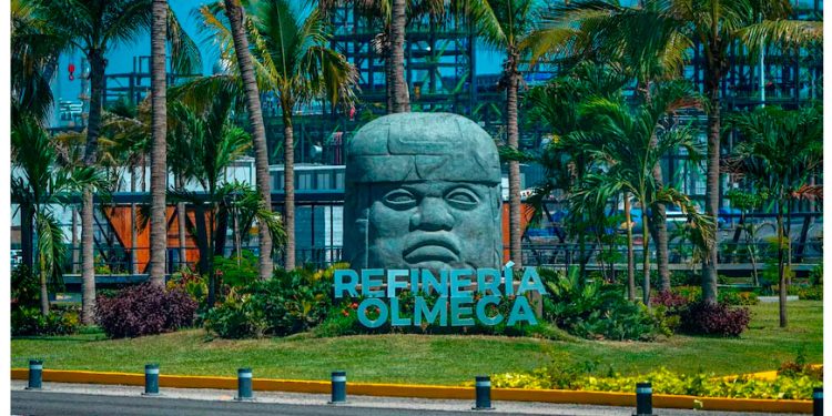 Refinería de Dos Bocas impulsa refinación de Pemex a máximo de 11 años