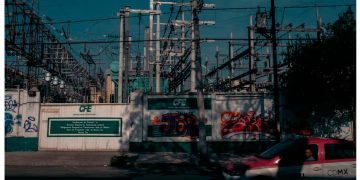 CFE adquiere crédito de 300 millones de dólares del CAF: Planea fortalecer ‘carreteras de la electricidad’