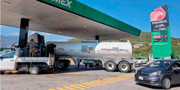 La nueva regulación reactiva el regreso de gasolineras privadas a Pemex