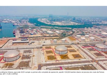 Pemex reactiva refinación, más lento de lo planeado