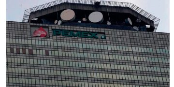 Envío de petróleo a Cuba es decisión soberana de Pemex: Sheinbaum