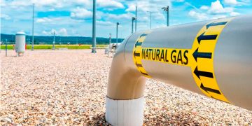 Precios de gas natural en EU se disparan previo a tormenta invernal