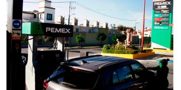 Pemex incrementó la evaluación positiva de calificadoras por manejo creativo de deuda: Sheinbaum