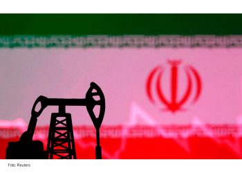 Petróleo sube casi 2% tras comentarios de Trump sobre envío de «armada» a Irán