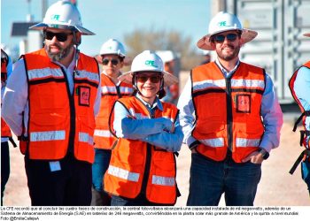 Comisión de Energía de San Lázaro revisó avance de central fotovoltaica en Puerto Peñasco