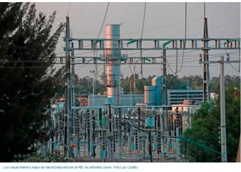 Demanda de energía caerá a la mitad esta década: IEA