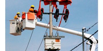 CFE actualiza tarifas de transmisión de energía eléctrica