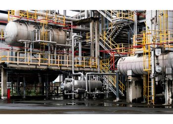 La ingeniería química se postula como un sector esencial para conducir a la industria hacia un futuro más sostenible