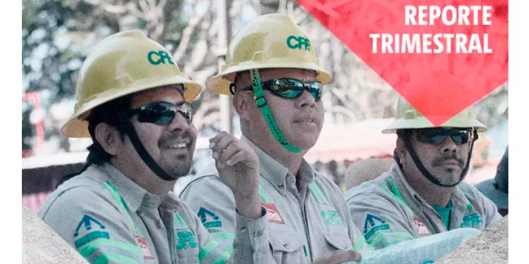 Gas natural y tipo de cambio frenan recuperación de la CFE