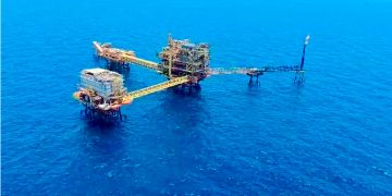 Detectan manchas de hidrocarburos durante inspección aérea al Golfo de México