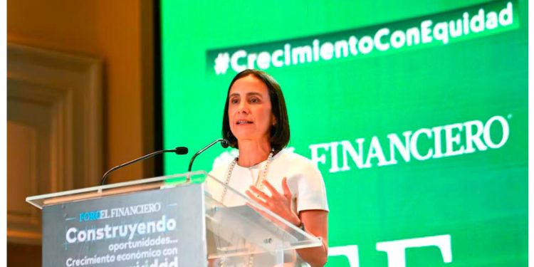 A por la soberanía energética: Luz Elena González da detalles de inversiones en gas