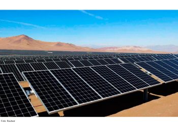 Expertos dicen que México abre oportunidad energética, pero redes y gas limitan inversión