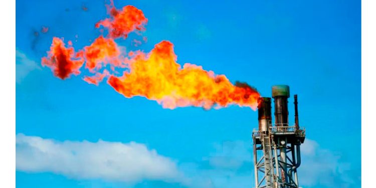 Pemex dispara la liberación de gas y sus emisiones en el primer tramo de 2026