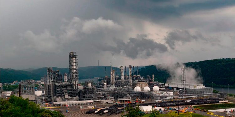 La tentación del fracking: Por qué México importa gas natural si abunda en su territorio