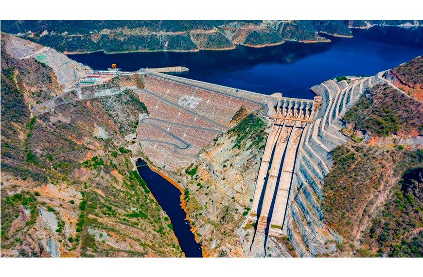 Presenta CFE metas para optimizar consumo energético en 2026
