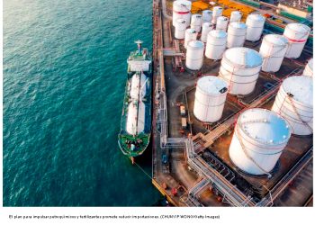 La apuesta de 93,000 millones de Pemex para revivir petroquímicos encara escasez de gas y décadas de rezago