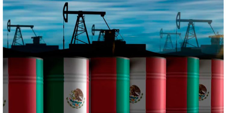 Petróleo mexicano cae a 73.05 dólares y se ubica por debajo de lo estimado por Hacienda para 2026