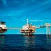 Acuerdo Pemex-Petrobras: México buscará hidrocarburos en aguas profundas y expertos alertan por riesgos de derrames y opacidad