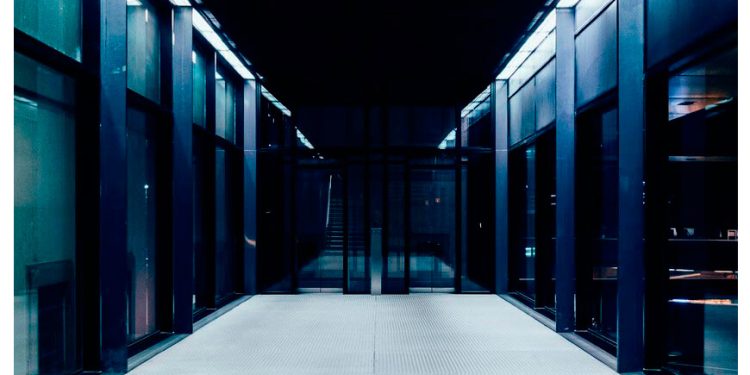 Mientras debatimos cuánta electricidad necesita la IA, China ya tiene un centro de datos que funciona con energía limpia