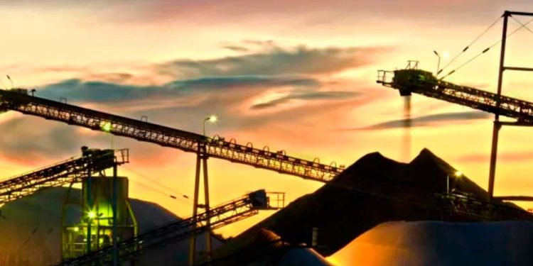 Minería inteligente: cómo la tecnología está reduciendo riesgos, optimizando operaciones y fortaleciendo la productividad