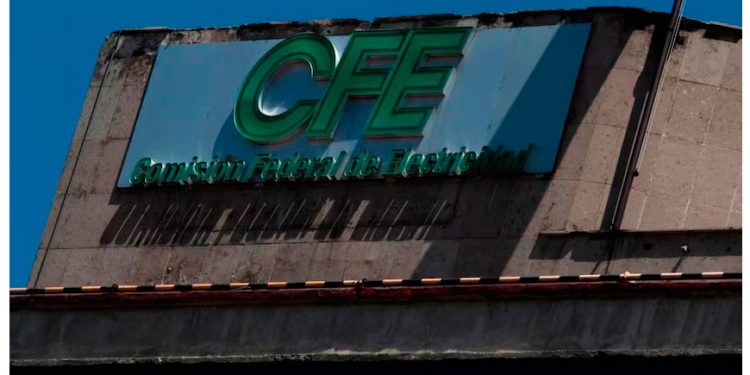 CFE gana batalla legal en EU: Seguirá juicio contra exdirectivos por contratos de gas natural