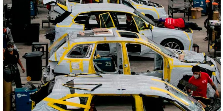 Actividad industrial en México tiene en julio su mayor avance en 33 meses