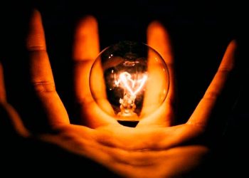 Generar su propia energía: el nuevo desafío de las empresas en México