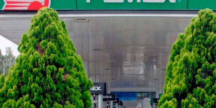 Pemex requerirá 57 mil mdd del gobierno para pagar amortizaciones de su deuda entre 2026 y 2030: Moody’s