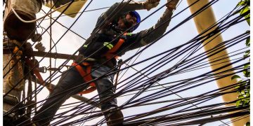 Comprometen 1.17 billones de pesos en inversión a ductos y electricidad