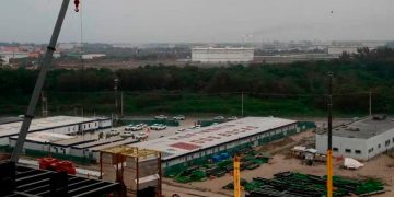Construcción, manufactura y energía elevan la producción industrial en agosto