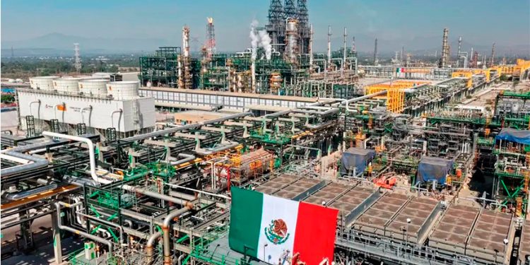 México afina la medición del contenido nacional para ganar más negocio en energía
