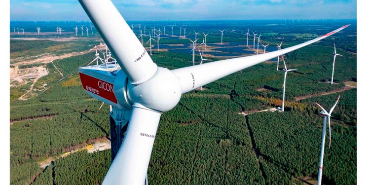 Piden involucrar a petroleras en la transformación digital para lograr eficiencia energética