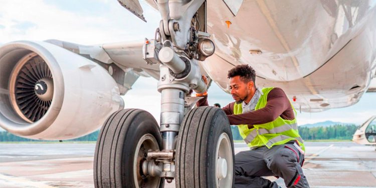 Se posiciona México como plataforma de manufactura y servicios para la industria aeroespacial