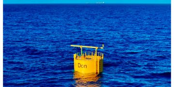 ¿Se puede aprovechar el agua caliente de los océanos para generar electricidad? Un proyecto en Canarias quiere demostrar que sí