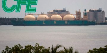 La CFE proyecta a 2030 un alza de 72% en su generación con gas natural y de 9% en la de fuentes limpias